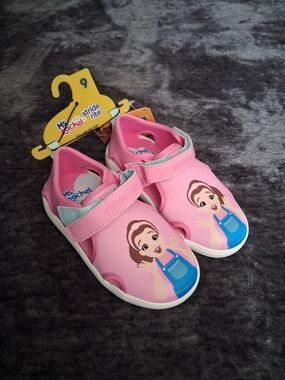 NWT Stride Rite Ms. Rachel Hook & Loop Shoes Pink Girls/Toddler Size:9